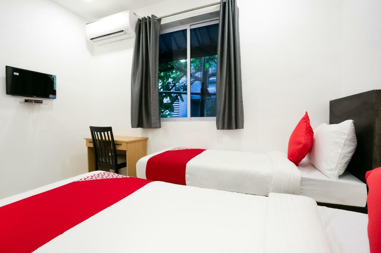 Oyo Flagship 38540 Hotel Shangrila Flagship Saver Mumbai Exterior foto